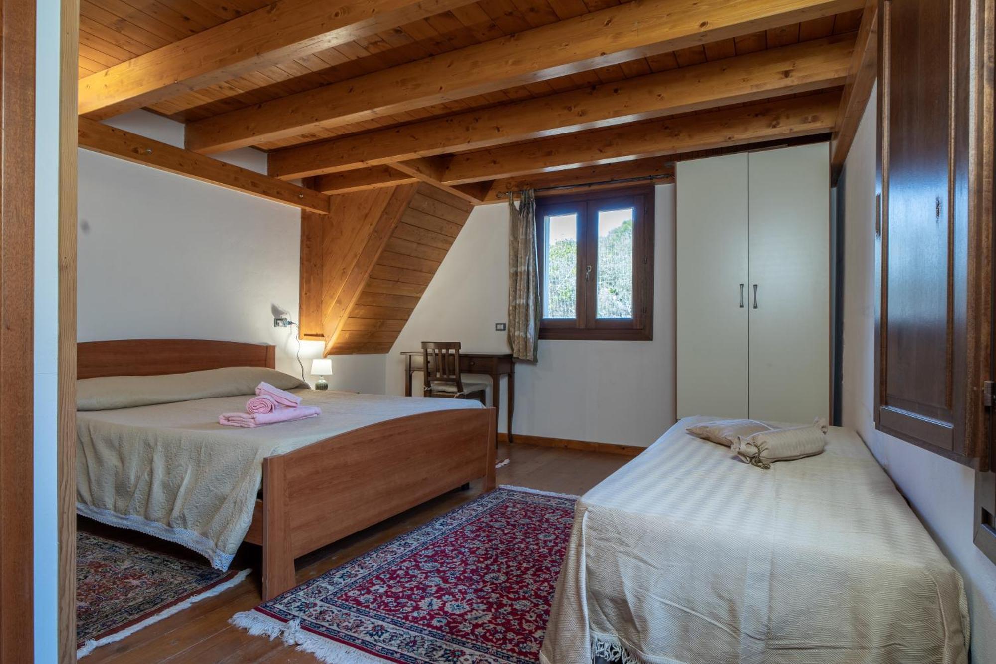 Casa Vacanze Cala Sapone SantʼAntìoco Exteriör bild