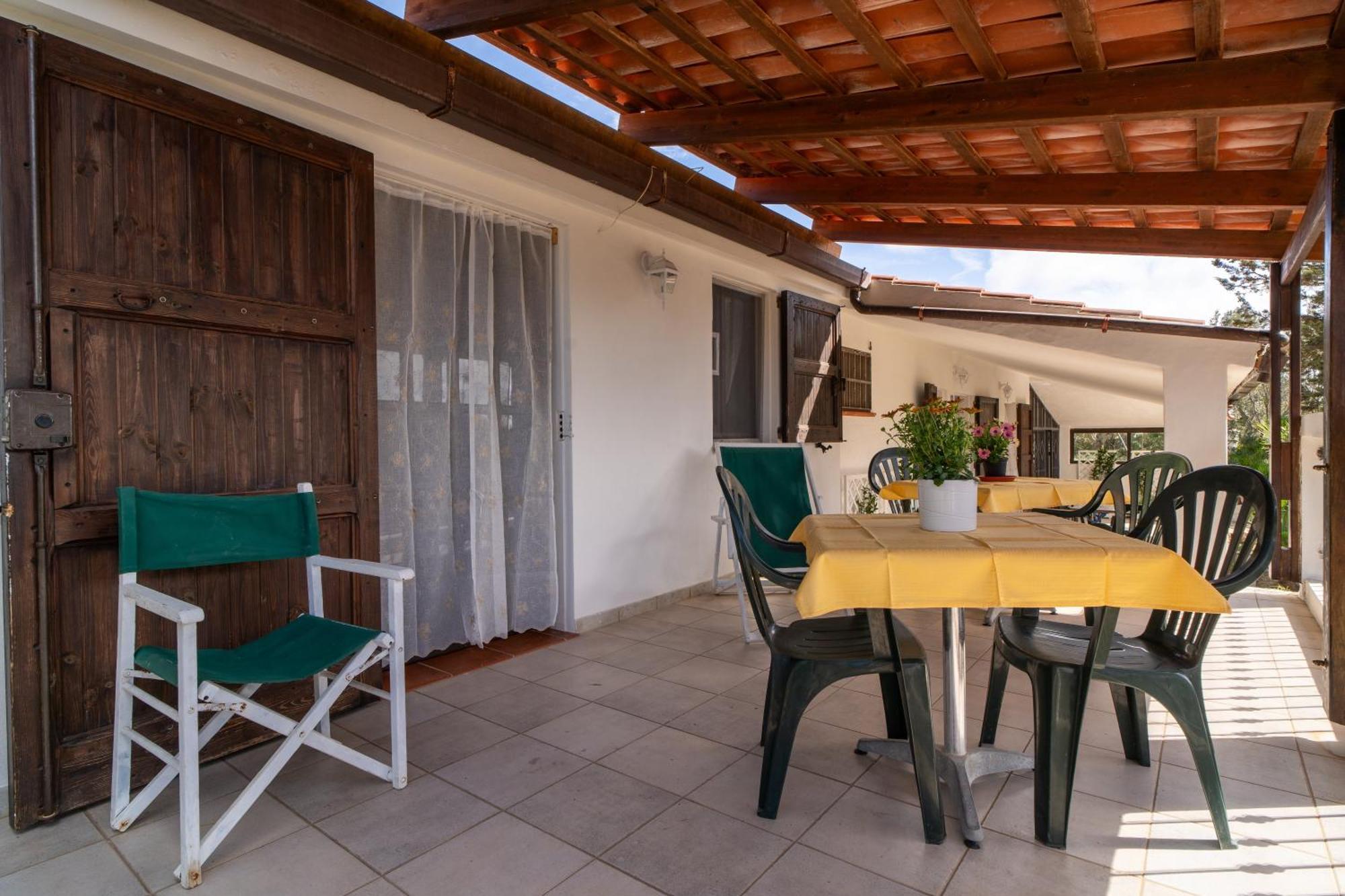 Casa Vacanze Cala Sapone SantʼAntìoco Exteriör bild